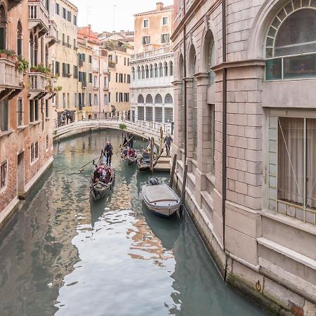 ヴェネツィアSan Marco Square With Canal View By Wonderful Italyアパートメント エクステリア 写真